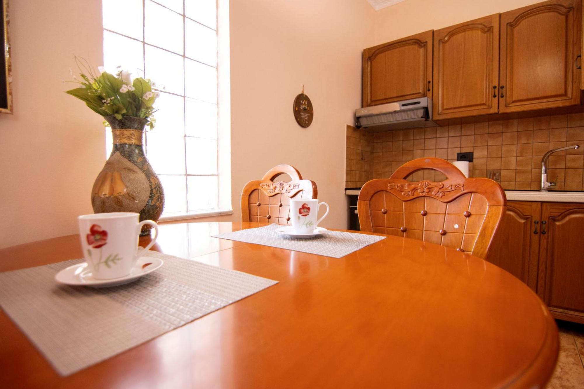 Tirana Central Apartment מראה חיצוני תמונה