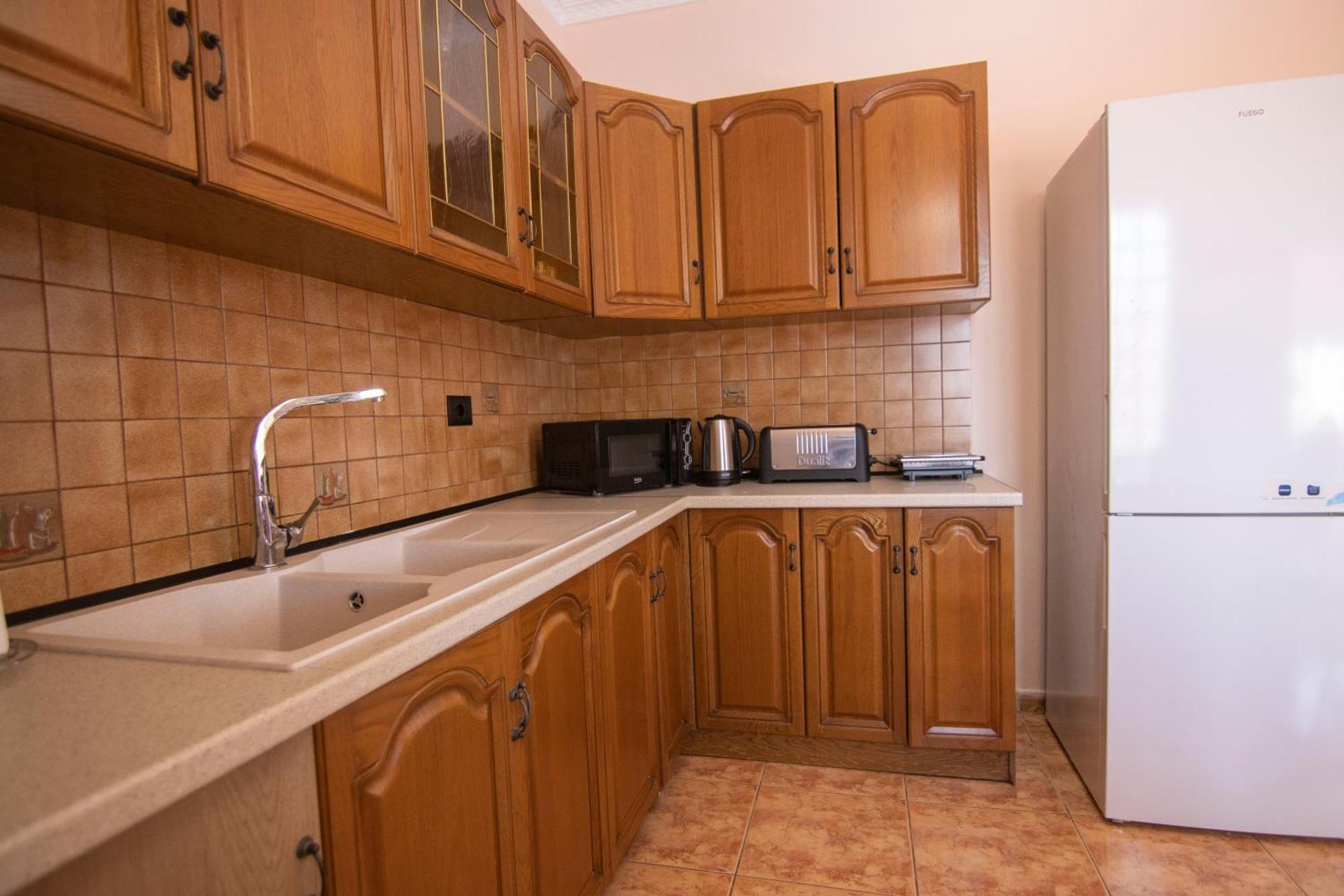 Tirana Central Apartment מראה חיצוני תמונה